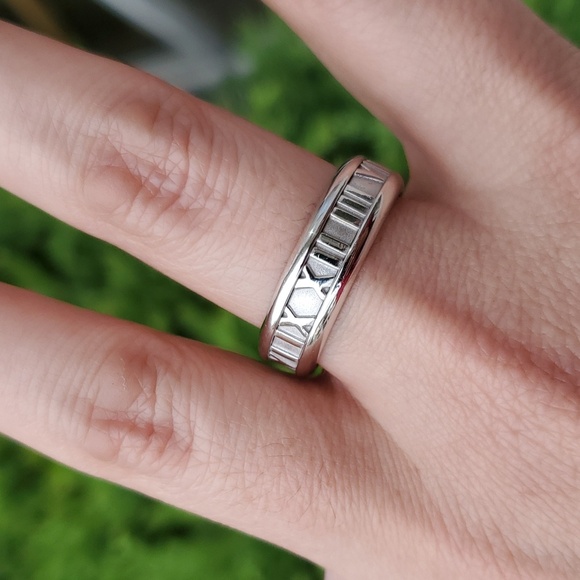 Authentic Tiffany & Co. 18k white gold Atlas eternity band ring sz:11.5 - Picture 1 of 11